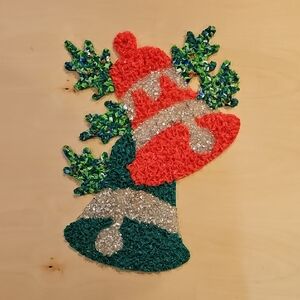 Vintage Popcorn Festive Red and Green Bell Decoration